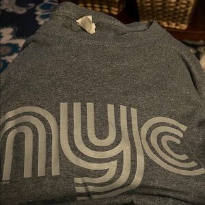 NYC Graphic Crewneck Tee Shirt - Women’s Gray